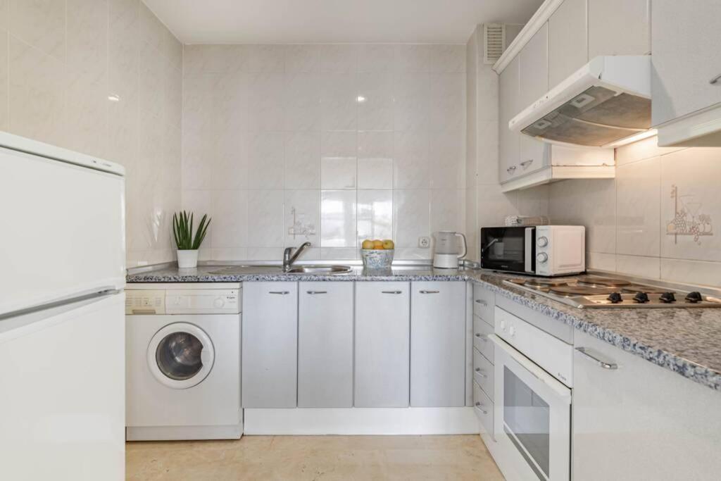 Stylish One Bed Apartment At Matchroom Country Club Fuengirola Luaran gambar
