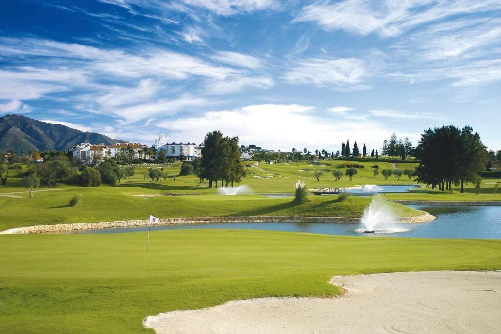Stylish One Bed Apartment At Matchroom Country Club Fuengirola Luaran gambar